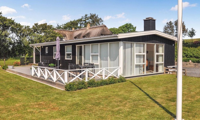 Broager House | Lovely home in Broager with WiFi