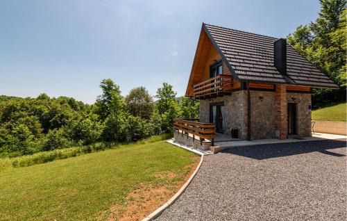 Otocac House | Lovely Home In Lipovlje