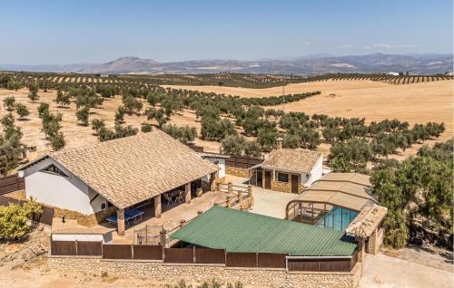 Salar House | Lovely Home In Salar With Kitchen