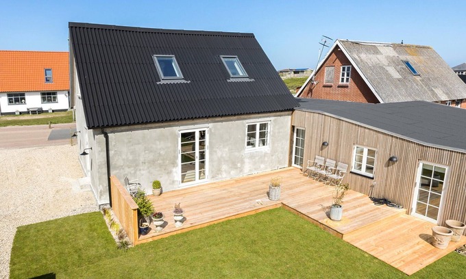 Vorupør House | Lovely home in Thisted with WiFi
