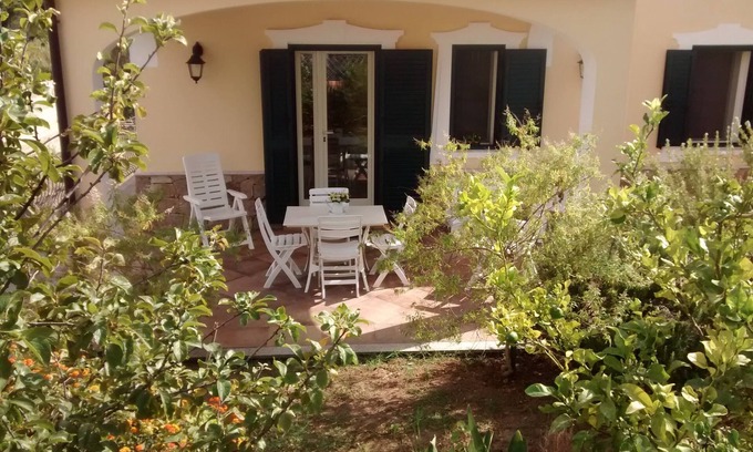 Orosei Villa | Lovely detached cottage for "total relaxation" vacation CIN: IT091063C2000Q0792