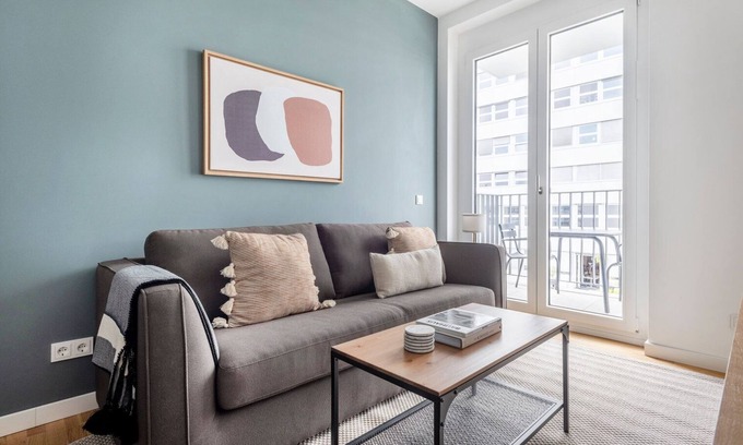 Tiergarten Apartment | Lovely Mitte 1BR near park am Gleisdreieck, by Blueground