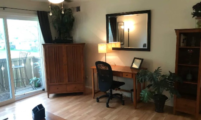 Glenwood Grove - North Iris Condo | Lovely, Remodeled, Zen-like, 1-bdrm. Condo!