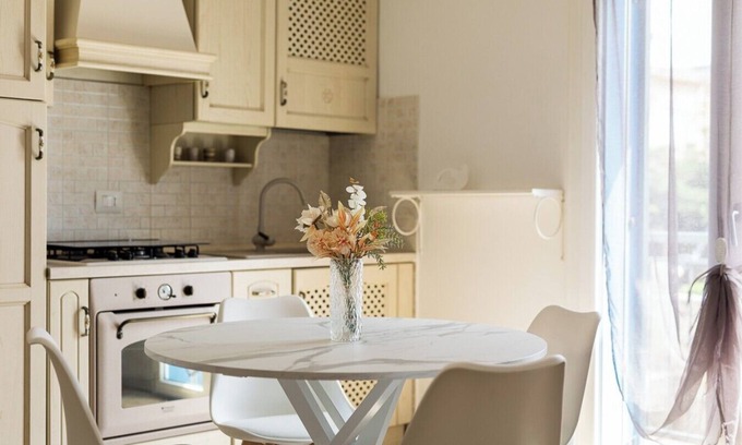 Fiumicino Apartment | Lovely seafront apartment with large garden, 10 min from Fiumicino Airport