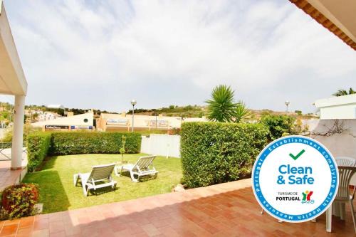 Urbanizacao dos Calicos House | LovelyStay - Alto dos Caliços 2BR House with Garden