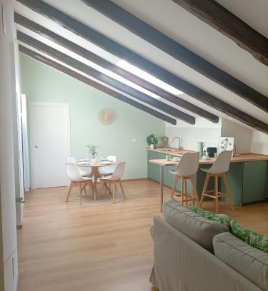 Gorizia Apartment | Loving My Rooms 1 - Deliziosa Mansarda in Centro