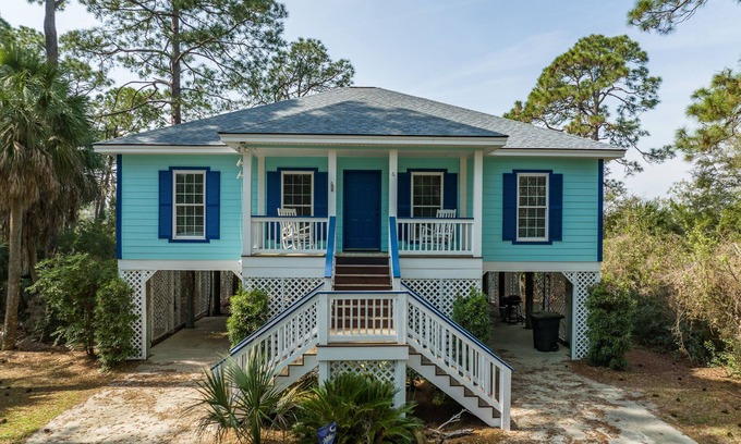 Oceanmarsh Subdivision House | Lowcountry Paradise, private gated island, 2.5 miles of beach, family friendly