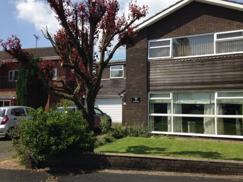 Birmingham Hotel | Lowry House Hotel in Walsall