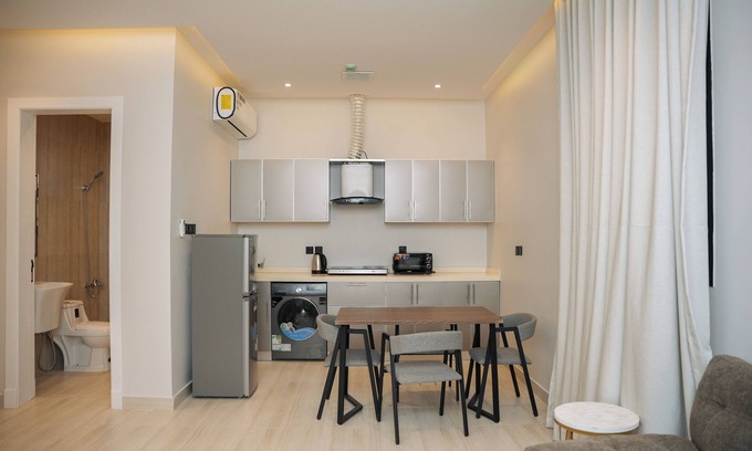 Riyadh Apartment | LP45.1 - Stylish 2BR Apartment in Al Arid