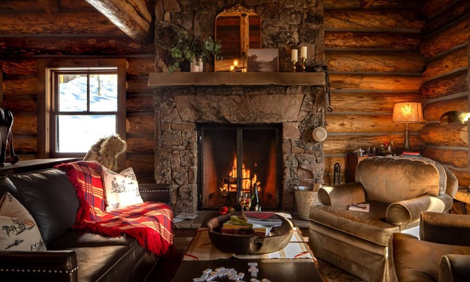 Indian Paintbrush House | LPJH - Romantic Woodland Cabin