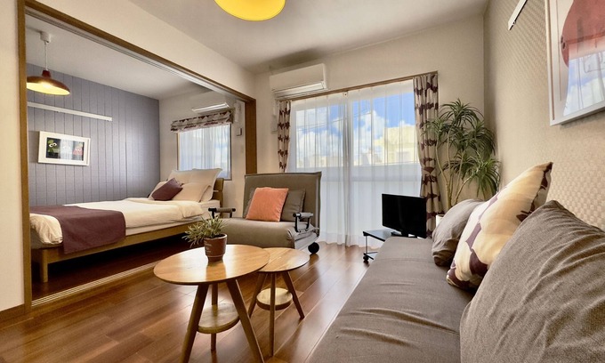 Okinawa Apartment | Luana Lea Karate Kaikan Mae