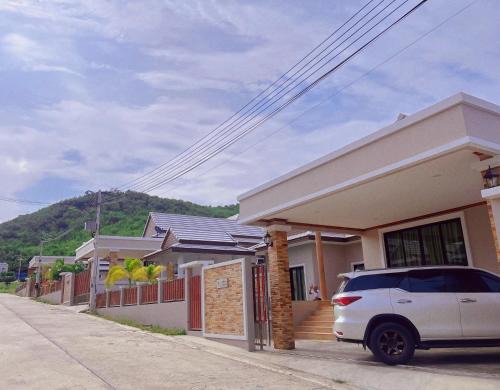 Pak Nam Pran Villa | Luekpanee pool villa pranburi