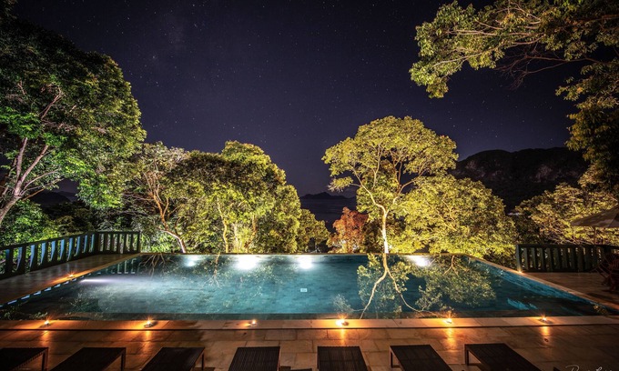 El Nido Resort | Lumbung Loft Villa with Balcony and Seaviews