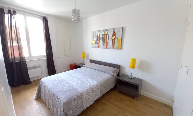Hasparren Apartment | Luminuex apartment, city center, stunning views