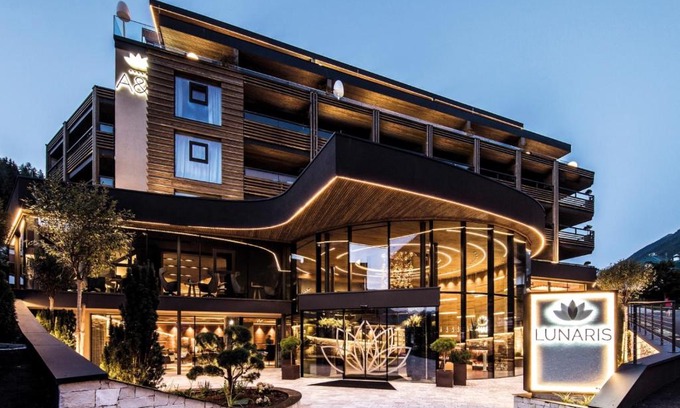 Cadipietra Hotel | LUNARIS Wellnessresort