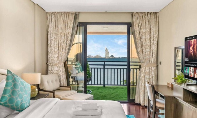 Palm Jumeirah Apartment | Lux Hideaway in Anantara| Burj AlArab & Sea Views