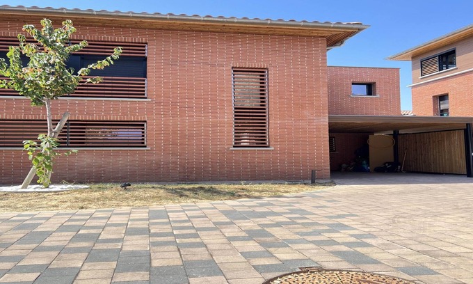 Cote Pavee Villa | Luxe apartment with private terrace