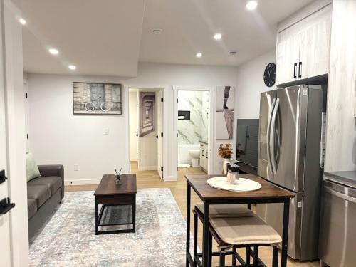 Calgary Apartment | Luxe Stay with a Designer Touch