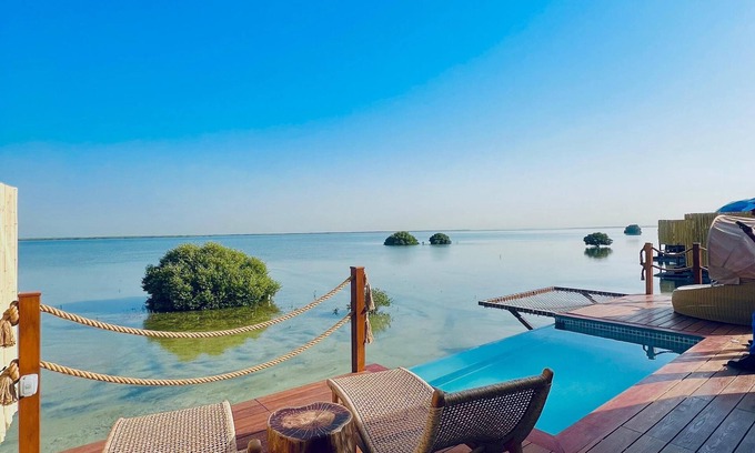 Umm al Quwain Hotel | LUXEGLAMP