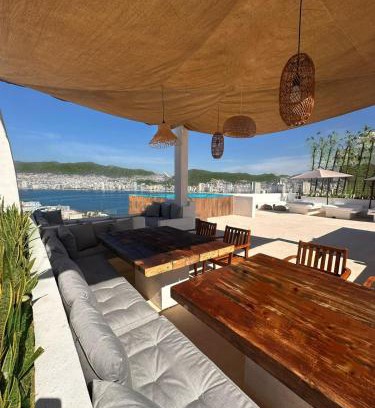Playa Guitarron Villa | LUXO Casa en Acapulco Zona Brisas Guitarrón con vistas espectaculares y 2 albercas