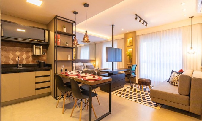 Matriz Apartment | Luxuoso Apto Em Frente Ao Shopping Curitiba - Piscina, Academia e Sauna