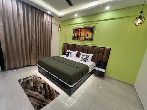 Mohangarh Apartment | Luxuriesstay in Omaxe Hazratganj
