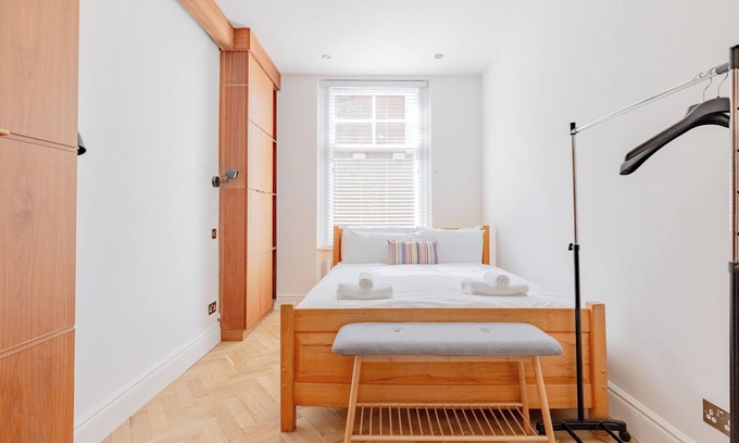 Chelsea Riverside Apartment | Luxurious 3BD Flat on Kings Road, Heart of Chelsea