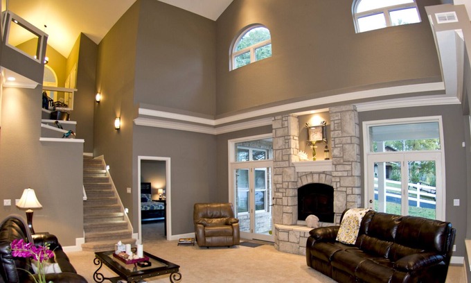 Camdenton House | Luxurious 7 Bedroom 5 Bath Lakefront Home with large dock