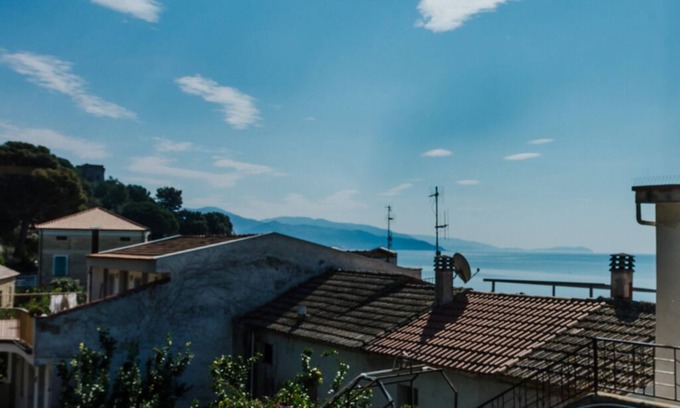 Pioppi Apartment | Luxurious apartment near the sea - Petra Suite