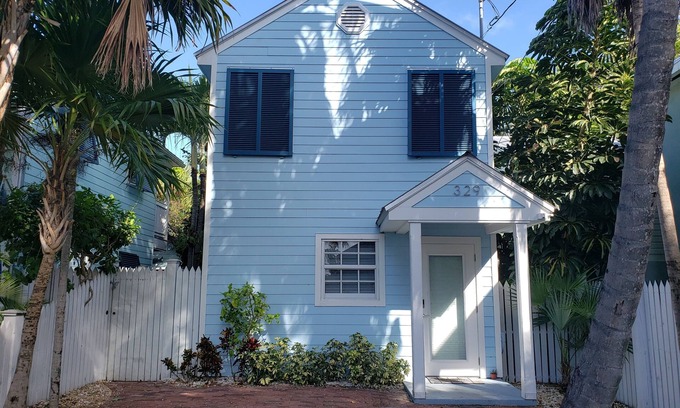 Old Town House | Luxurious Key West Pool Home block from Duval! Pool & Patio Recently Renovated!