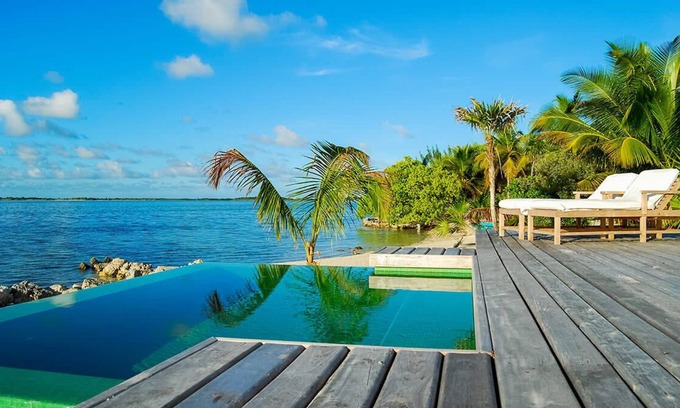 Belize District Villa | Luxurious One-bedroom Private Island Beach Bungalow