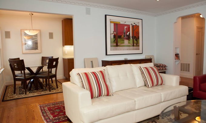 Eureka Valley Apartment | Luxurious Prime Central Flat with Parking & Laundry