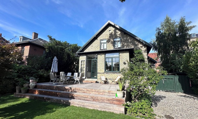 Frederiksberg C House | Luxurious, private, centrally-located Mansion
