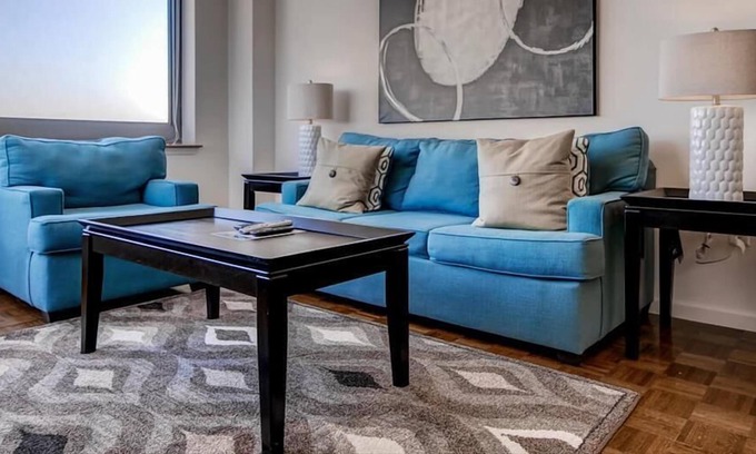 Hudson Exchange Apartment | Luxury 2BR | Full Kitchen | Steps from PATH | by GLS