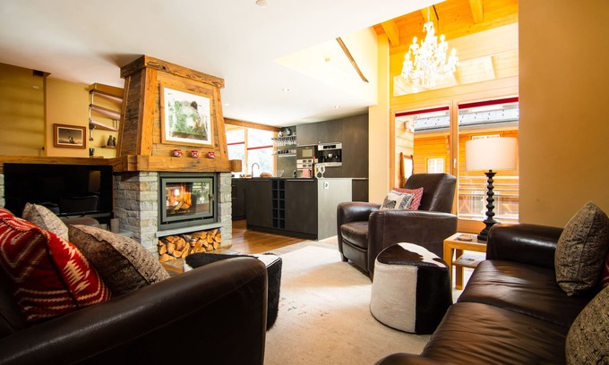Saas-Fee Apartment | Luxury 5* Duplex Apartment in Prime Location. Discounts on ski hire and lessons
