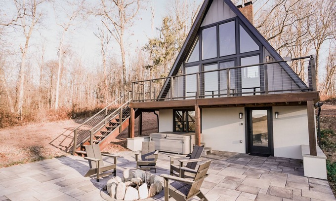 Birdsboro Cabin | Luxury A-frame with a view
