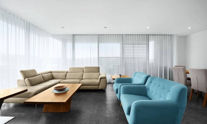 Caves Beach Apartment | Luxury Apartment Caves Beach 4 Bed WiFi & Parking