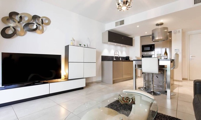 California - Pezou Apartment | Luxury apartment in few minutes from the Croisette