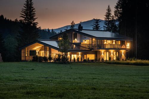 Sesto Villa | Luxury Chalet Tre Cime mit Privat Spa & Pool