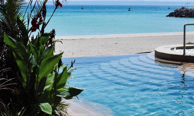La Paz Condo | Luxury condo in Vistamar Puerta Cortes with access to beach clubs