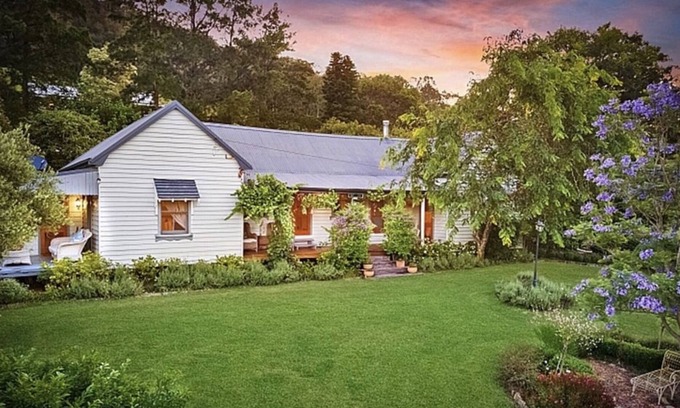 Wyong Creek Other | Luxury Farmstay inside and out with space, cheeky goats, an entertainers delight