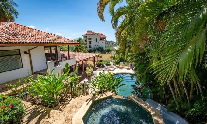 Playa Flamingo House | Luxury Five-Bedroom Oasis in Playa Flamingo with a Private Pool and Stylish Deco