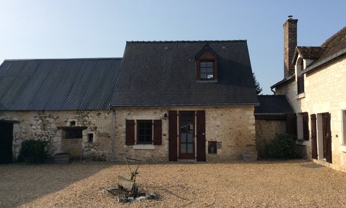 Vaas House | Luxury gite close to Le Loir, cycle network, chateaux and wine region
