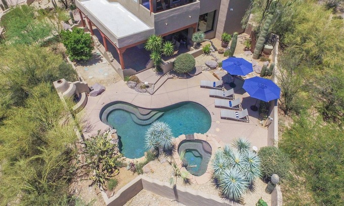 Sunset Hills Estates House | Luxury Home amid Saguaros on 2 ac Tucson Mtns foothills, 15 mins to downtown,