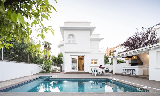 Central District House | Luxury home in city center, few steps to Alhambra