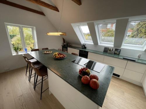 Charlottenlund Villa | Luxury home in Elite enclave - All floors heated