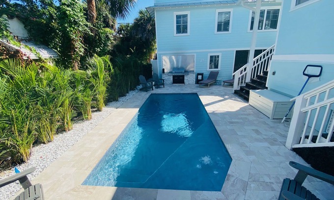 Pass-a-Grille House | Luxury Key West Style Home on Historic Pass-A-Grille Beach Pool BBQ