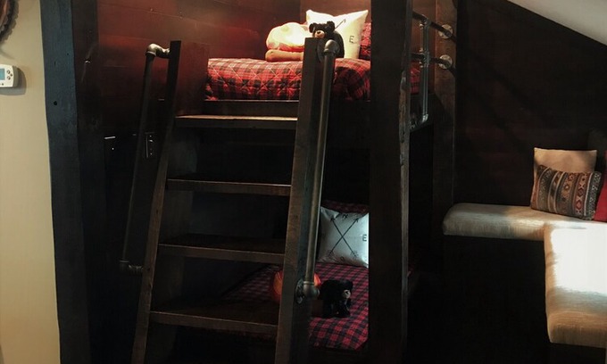 Minong House | Luxury lakefront cabin rental in wisconsin