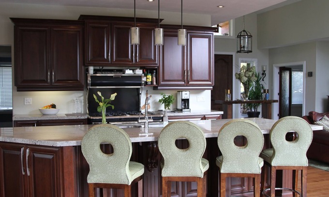McKellar House | Luxury lakefront home 2 1/2 hours north of Toronto on 3 1/2 acres
