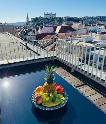 Old Town Apartment | Luxury PENTHOUSE at the Historical Centre Parking